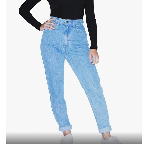 American Apparel Denim - American Apparel High Rise Mom Jeans Y2K Normcore Light Wash Coastal Grandma